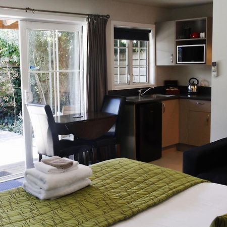 Cranford Cottages And Motel Christchurch Bagian luar foto