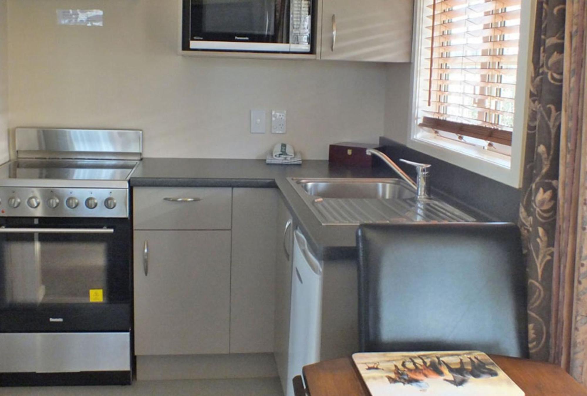 Cranford Cottages And Motel Christchurch Bagian luar foto